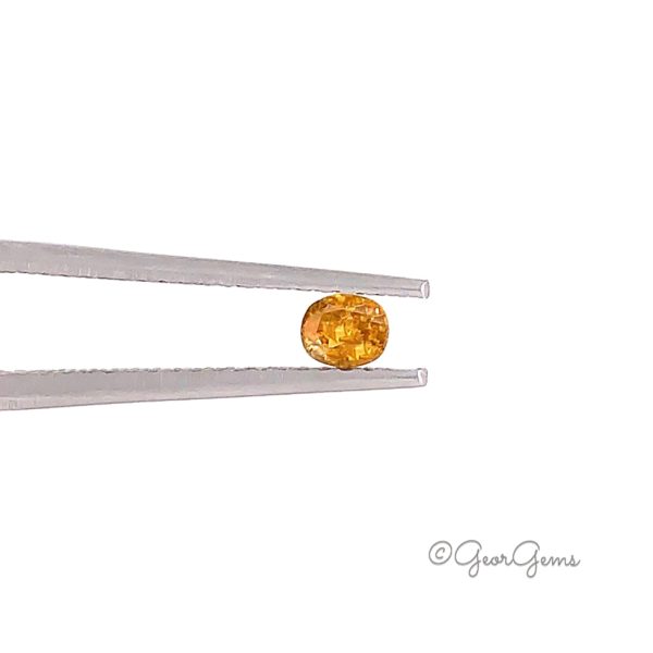 0.17ct Fancy Yellowish Orange Diamond