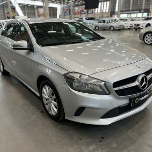 2017 MERCEDES-BENZ A 200 STYLE A/T
