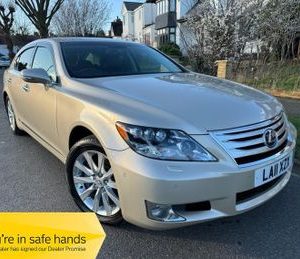 Lexus LS LS 5.0 600h V8 CVT 4WD Euro 5 (s/s) £345 ROAD TAX-HUGE SPEC