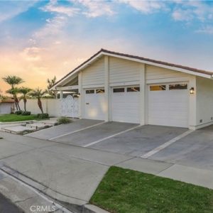 Single Family Residence, Contemporary - Corona del Mar, CA - 1529 Keel Drive, 92625 Corona del Mar - 4 beds house for sale