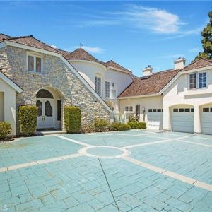 Single Family Residence - Newport Beach, CA - 23 Hillsborough, 92660 Newport Beach - 4 beds house for sale