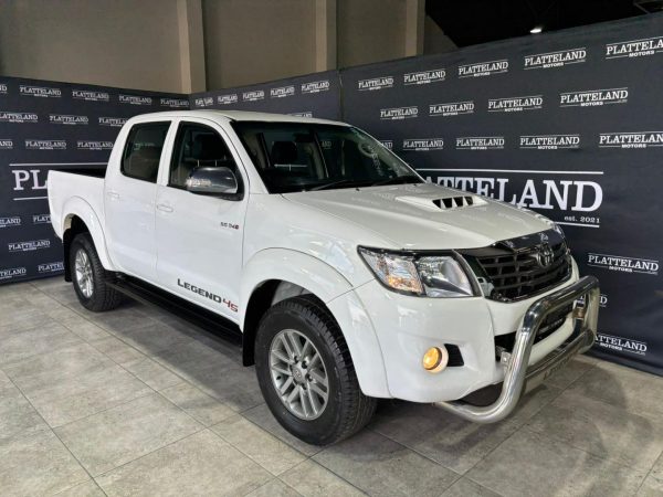 Used 2015 Toyota Hilux 3.0 D-4D D/cab 4X4 Raider Legend 45 for sale in Swellendam Western Cape - ID: 66081