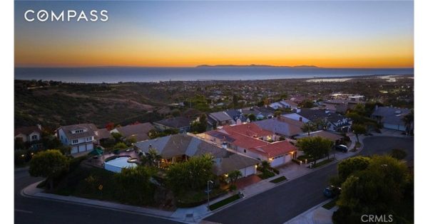 1 Jade Cove, 92625 Corona del Mar - 4 beds house for sale