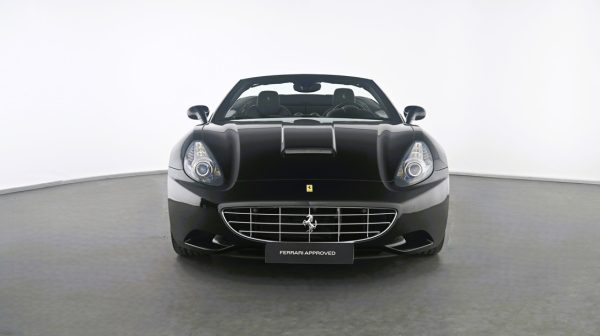 2013 Ferrari California for Sale in Limonest | Ferrari Approved