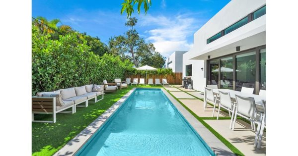 520 NW 41st St, Miami-Dade County, Florida, 33127 Miami - 5 beds house for sale
