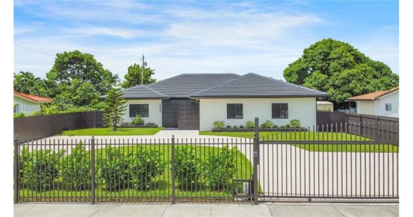 9463 SW 35th St, 33165 Miami - 5 beds house for sale