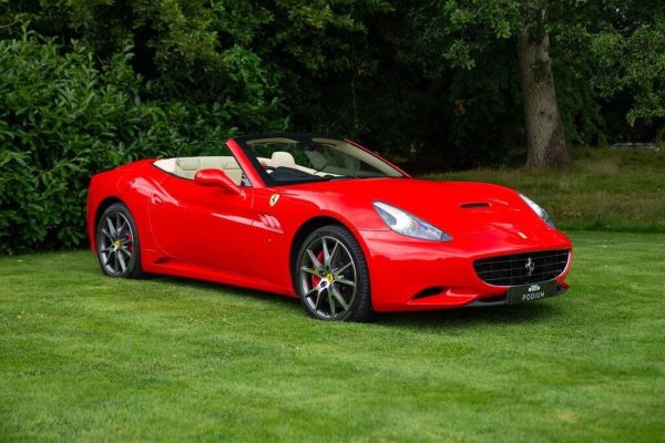 Ferrari California 2 + 2 convertible