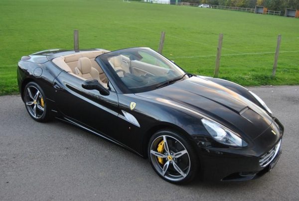 Ferrari California 4.3 HELE V8 Convertible 2dr Petrol F1 DCT Euro 5 (s/s) (453 bhp)