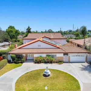 Large Estate For Sale | 10328 Lesterford Ave - 10328 Lesterford Ave, Downey, CA 90241, USA, 90241 Downey - 5 beds mansion house for sale
