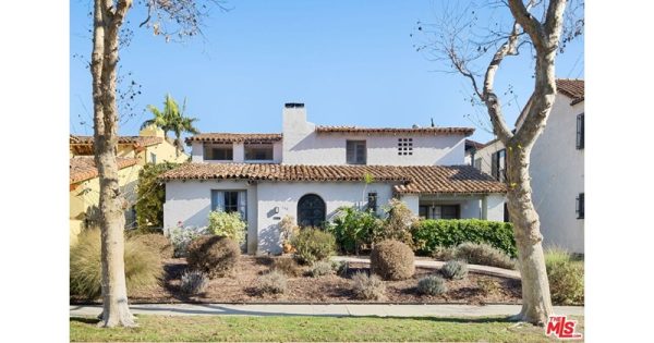 Mediterranean, Residential Income - Los Angeles, CA - 148 S Mansfield Ave, 90036 Los Angeles - 6 beds house for sale