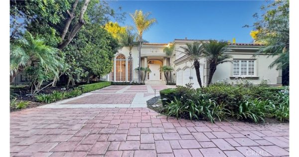 Mediterranean, Single Family Residence - Beverly Hills, CA - 710 N Rodeo Drive, 90210 Beverly Hills - 6 beds house for sale