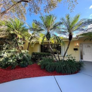 Single Family Residence, Detached,Two Story - Pinecrest, FL - 7920 SW 132nd St, 33156 Pinecrest - 3 beds house for sale