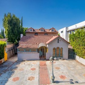 Contemporary Mediterranean, Single Family Residence - Los Angeles, CA - 313 S Sycamore Ave, 90036 Los Angeles - 5 beds house for sale