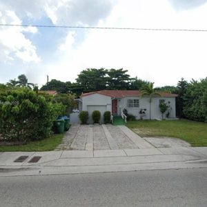 Detached,One Story, Single Family Residence - Miami, FL - 1881 SW 37th Ave, 33145 Miami - 4 beds house for sale