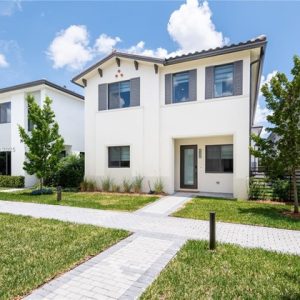 Single Family Residence, Two Story - Doral, FL - 4344 NW 80th Ct, 33166 Doral - 4 beds house for sale