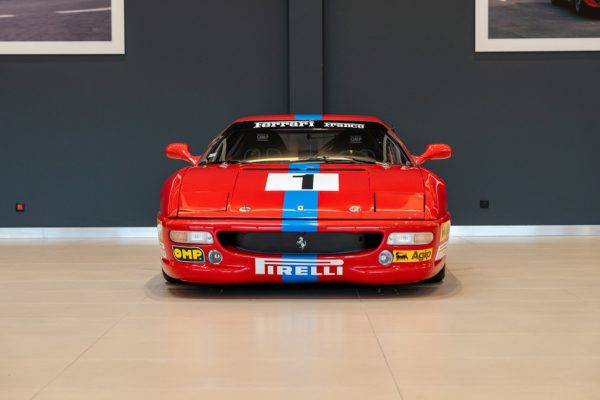 1995 F355 Berlinetta for Sale in Paris | Ferrari Approved