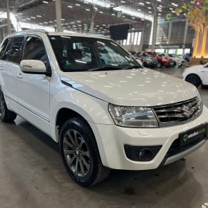 2016 SUZUKI GRAND VITARA 2.4 SUMMIT A/T