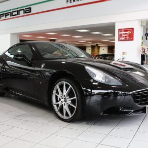 FERRARI CALIFORNIA (1) 2 PLUS 2 2012