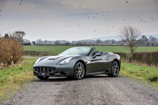 FERRARI CALIFORNIA 30 SPECIALE HANDLING PACKAGE 2013