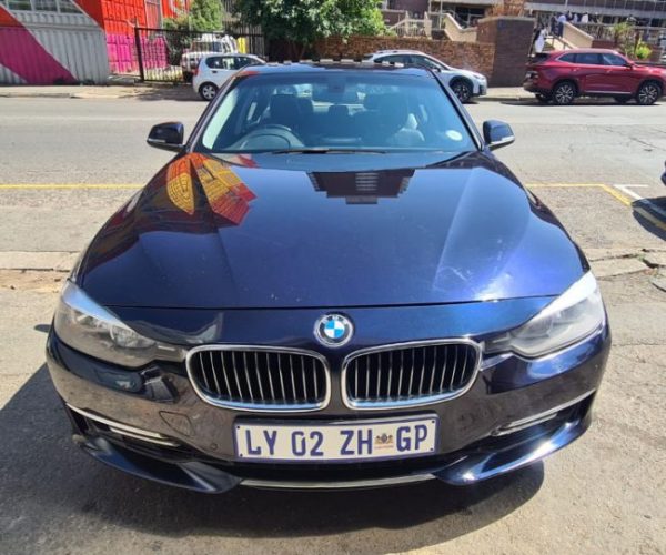 Used 2012 BMW 3 Series 320d Luxury auto for sale in Johannesburg Gauteng - ID: 176-302478