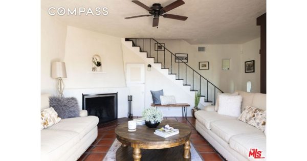 2041 Glencoe Way, 90068 Los Angeles - 5 beds house for sale