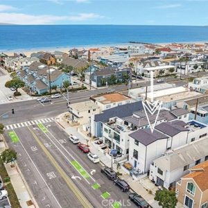 Contemporary, Duplex - Newport Beach, CA - 215 32nd Street, 92663 Newport Beach - 8 beds house for sale