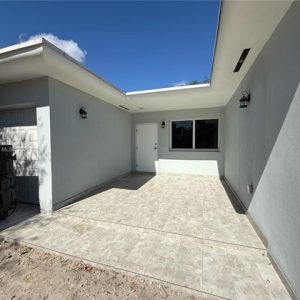 One Story, Single Family Residence - Miami, FL - 1361 NW 29th Ter, 33142 Miami - 3 beds house for sale