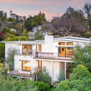 Single Family Residence - Los Angeles, CA - 2785 Laurel Canyon Pl, 90046 Los Angeles - 3 beds house for sale
