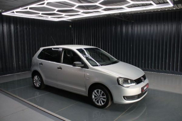 Used 2011 Volkswagen Polo Vivo 1.6 TRENDLINE 5DR for sale in Pretoria Gauteng - ID: 302-518166