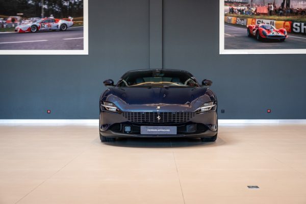 2022 Ferrari Roma for Sale in Paris | Ferrari Approved