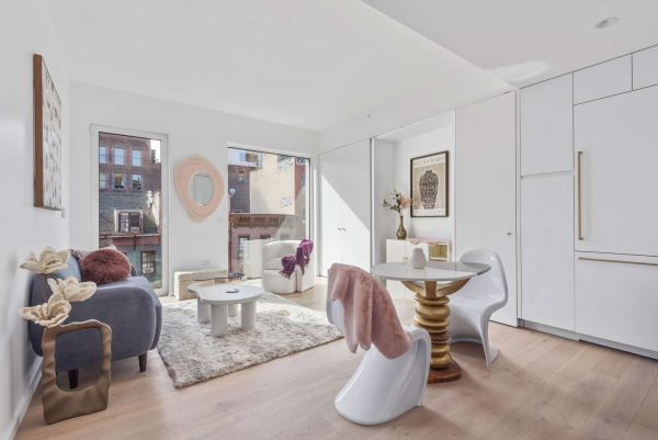330 GRAND Street #3A, Manhattan, NY 10002 – RLS20014997 - Anthony J...