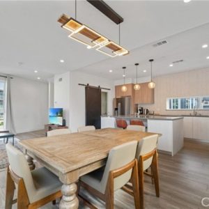 5508 W Olympic Boulevard, - 5508 W Olympic Boulevard,, 90036 Los Angeles - 2 beds house for sale