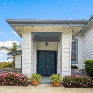 Cape Cod, Single Family Residence - Dana Point, CA - 25382 Village Road, 92629 Dana Point - 4 beds house for sale