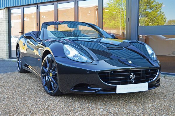 FERRARI CALIFORNIA 30/30 - 2 PLUS 2