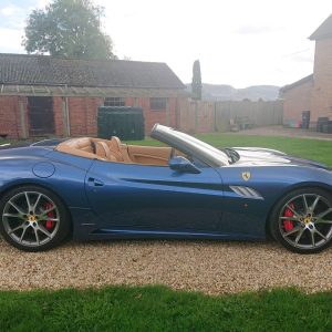 FERRARI CALIFORNIA 30