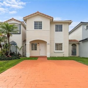 Single Family Residence, Two Story - Miami, FL - 16260 SW 97th St, 33196 Miami - 3 beds house for sale