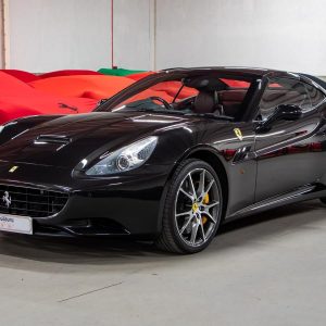 Ferrari California : Full Ferrari History : Black Metallic : Daytona Seats