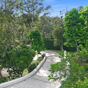 Los Angeles International Airport, Los Angeles, CA, 90265 Los Angeles - 8 beds villa for sale
