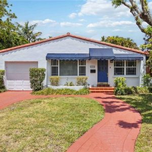 Single Family Residence - MIAMI, FL - 717 NE 73RD STREET, 33138 MIAMI - 3 beds house for sale