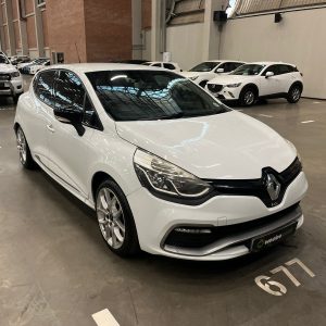 2015 RENAULT CLIO IV 1.6 RS 200 EDC LUX