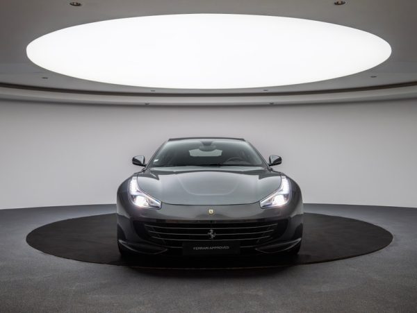 2016 GTC4Lusso for Sale in Le Cannet France | Ferrari Approved