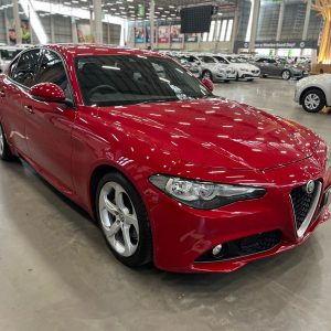 2017 ALFA ROMEO GIULIA 2.0T