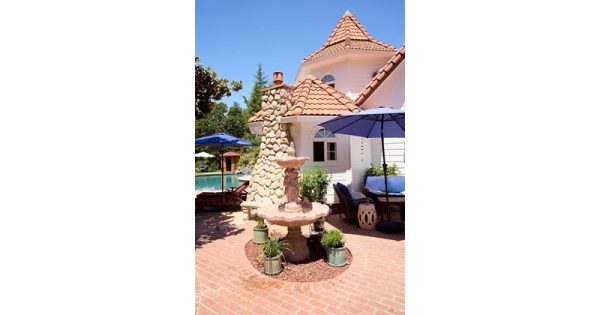19400 Scenic Drive, Mendocino, CA, 95470-8010 Redwood Valley - 2 beds detached house for sale