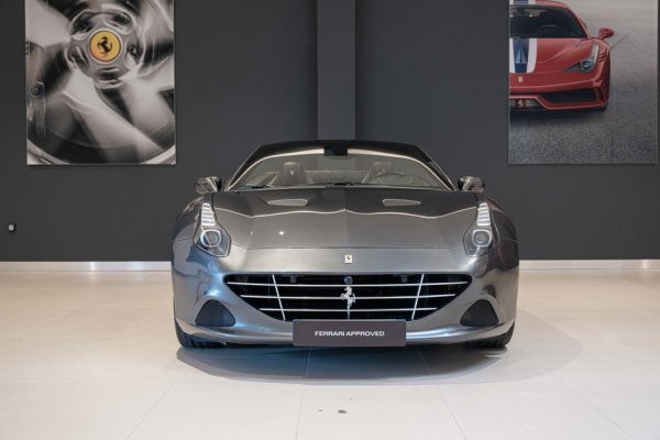 2015 Ferrari California T for Sale in Villeneuve d'Ascq France | Ferrari Approved