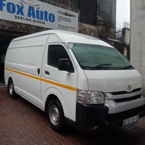 Used 2017 Toyota Quantum 2.5D-4D S-Long panel van for sale in Bellville Western Cape - ID: 304-065970)