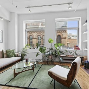 14 E 4TH Street #827, Manhattan, NY 10012 – RLS20039161 - Anthony J...
